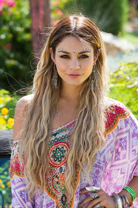 Braune haare blonde strähnchen  width=