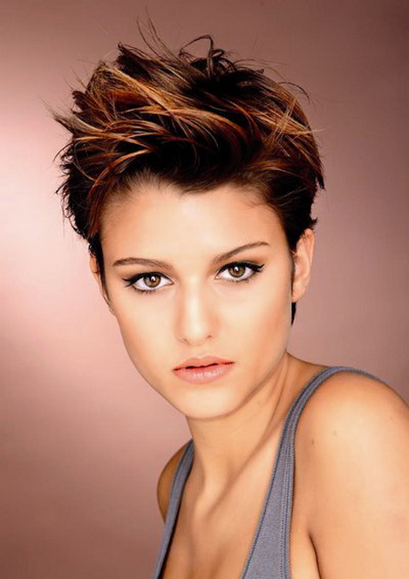 Kurze Haare Frisieren Tipps
