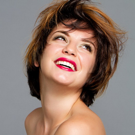 Mittellange Haarfrisuren Mittellange Haarfrisuren