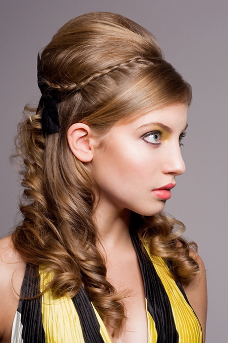 Party Frisuren Glatte Haare : Pin Von A W Auf Hair