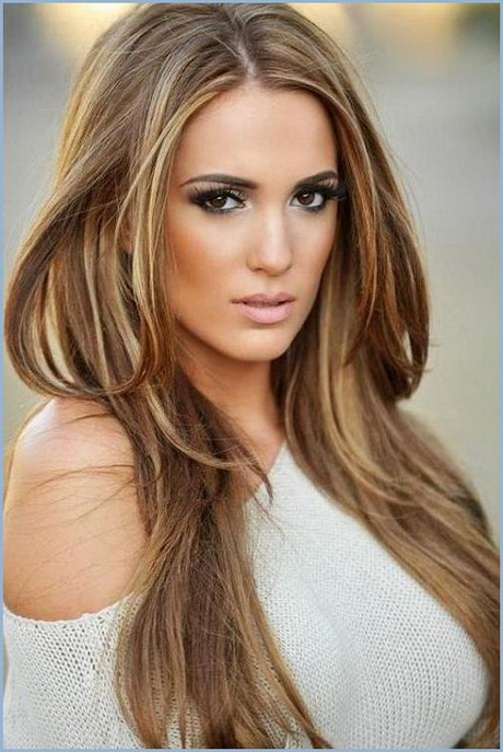 Braune Haare Mit Weißen Strähnen