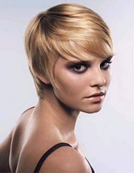 Frisuren styling lange haare