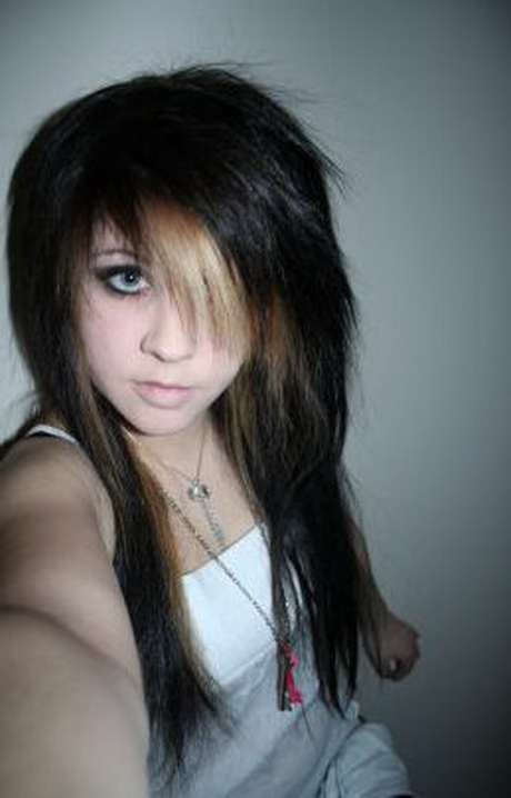 Schwarze haare blonde strähnen Schwarze haare blonde strähnen