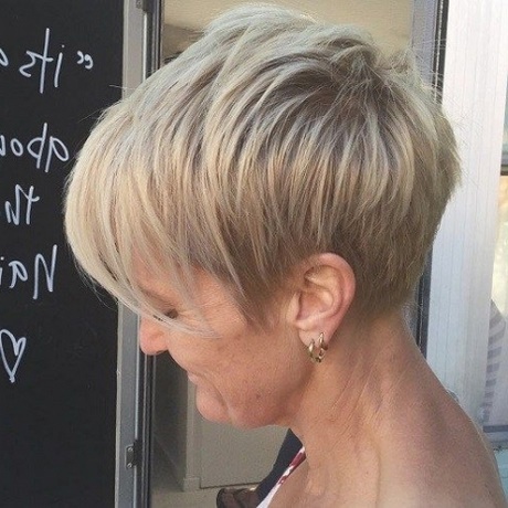 Stylische frisuren 2018