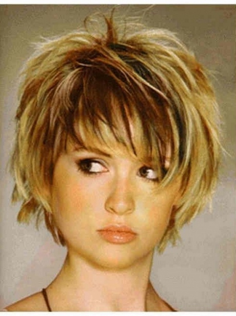 Frisuren 2020 halblang stufig - Schönheit und Stil