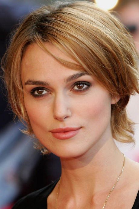 Frisuren für eckige gesichter 2019 - Schönheit und Stil