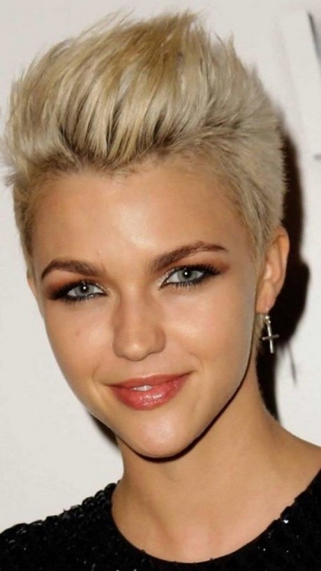 Frisuren Für ältere Damen Mit Dünnem Haar Freche frauen frisuren - Schönheit und Stil