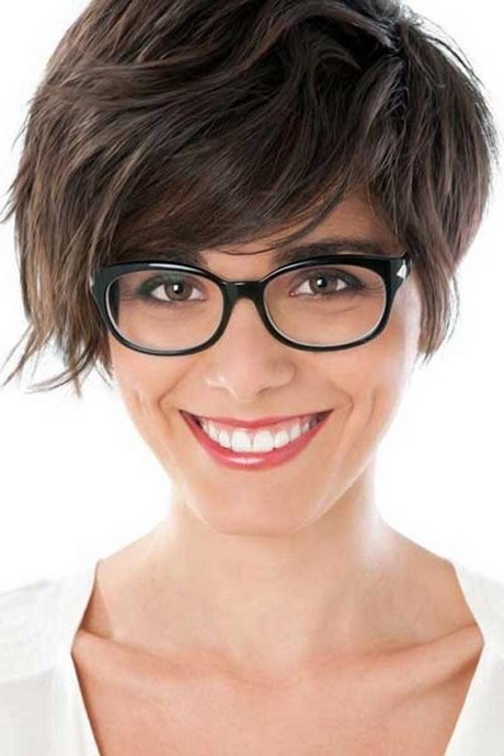 Frisuren kurzhaar mit pony - Schönheit und Stil