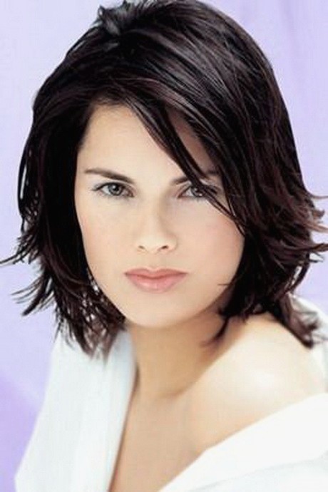 Frisuren halblang gestuft rundes gesicht - Schönheit und Stil