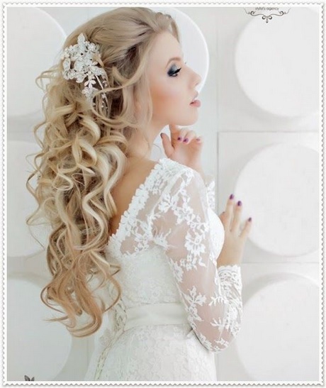 Brautfrisuren lockige haare