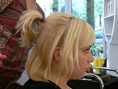 Halblange haare hochsteckfrisur