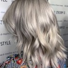 Frisuren blond mittellang 2021